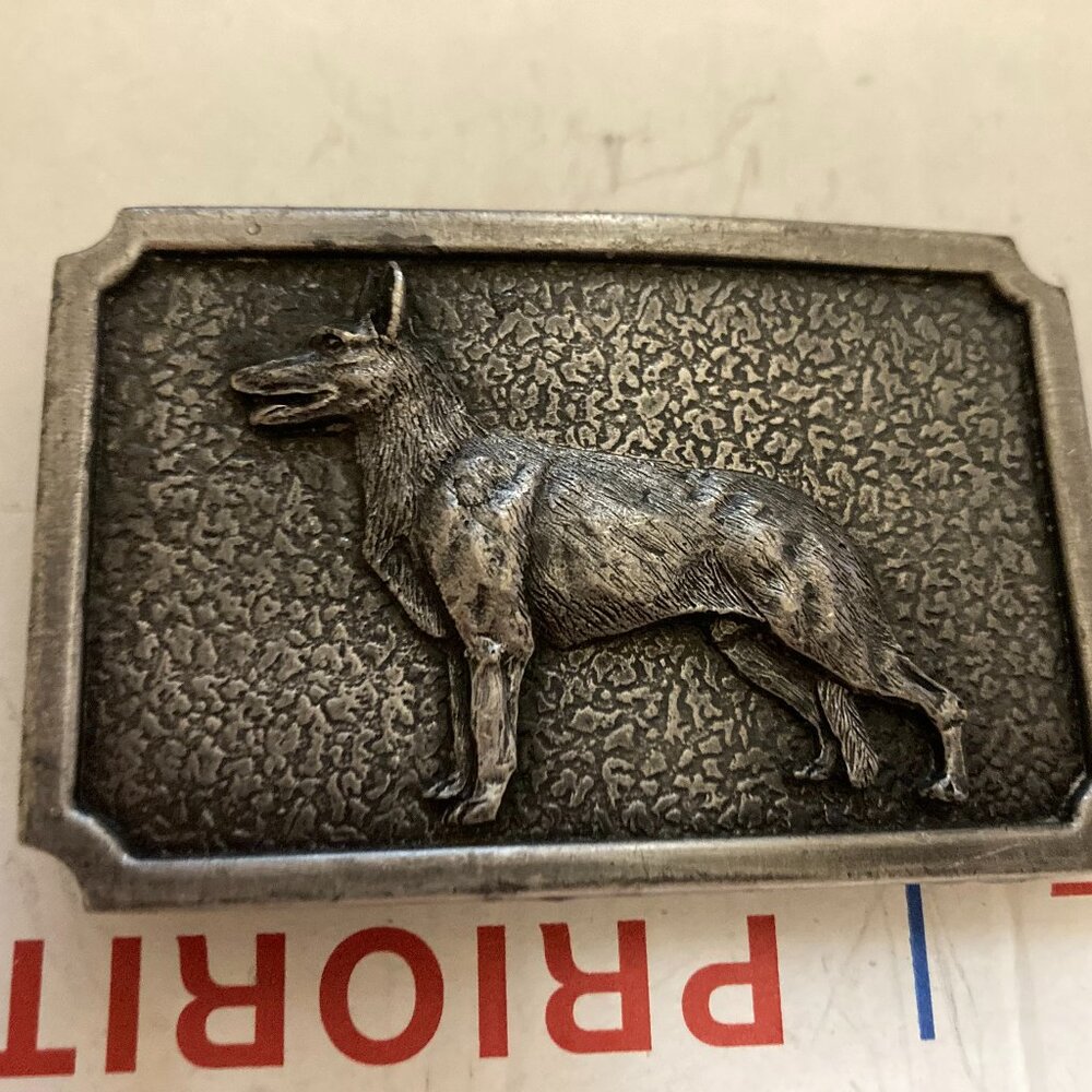 Dog buckle